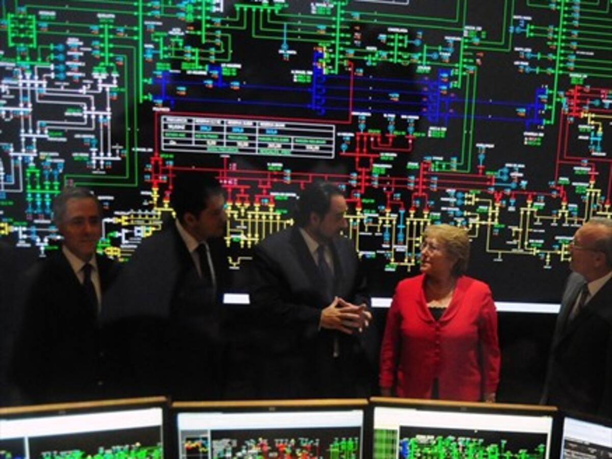 Nueva sistema de interconexión eléctrica nacional une al SING con el SIC