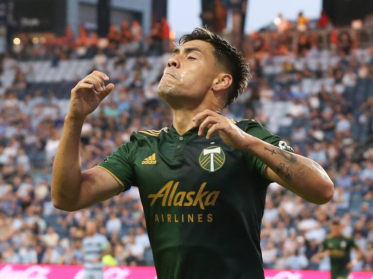 Felipe Mora y su deseo de volver a la U: "Si hay oportunidad de regresar, sería mi primera opción"