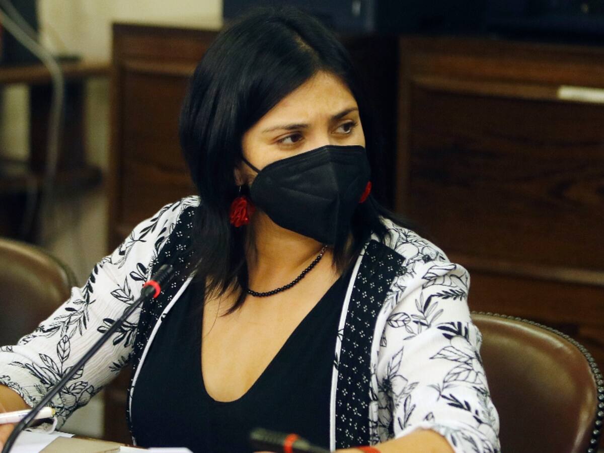 Diputados UDI denunciarán a Karol Cariola ante la Comisión de Ética tras reclamo de la ANFP