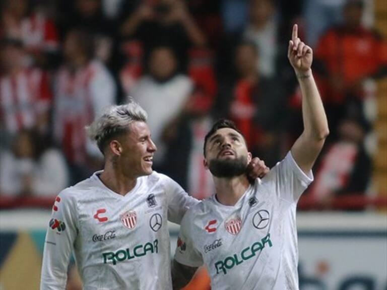 Luis Felipe Gallegos aportó en goleada del Necaxa