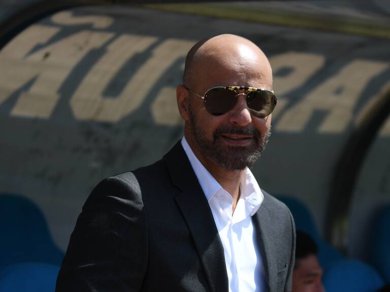 Marco Antonio Figueroa: «Si te agachas y te pones en cuclillas ya eres alumno de Bielsa»