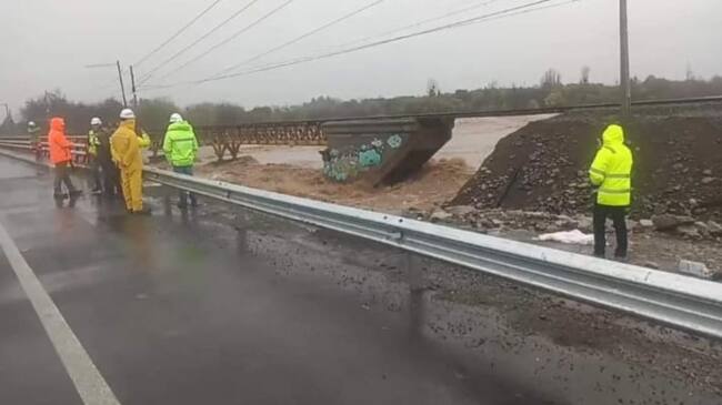 Puente ferroviario, río Lircay. / Cedida.