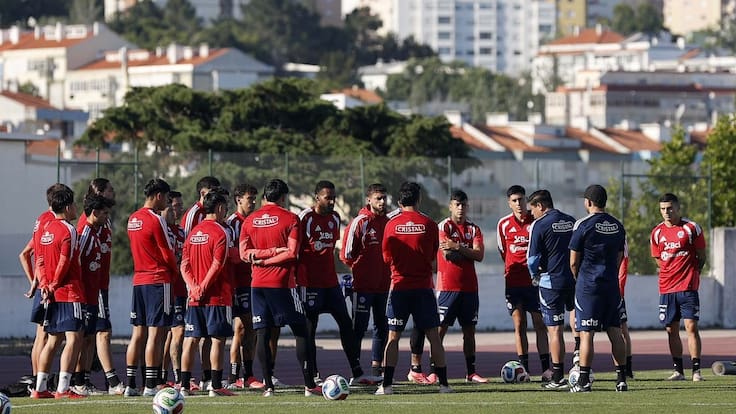 Dio la vuelta larga, pasó por la B y hoy se abre paso en el recambio de La Roja: “Todo me sirvió para estar aquí”
