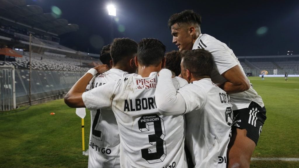 8 de Mayo del 2021/SANTIAGOLeonardo Gil(c) celebra su primer gol y el 1 a 0 de Colo Colo ,durante el partido valido por la séptima fecha del Campeonato Nacional AFP PlanVital 2021, entre Colo Colo vs Palestino, disputado en el Estadio Monumental.
FOTO:FRANCISCO LONGA/AGENCIAUNO