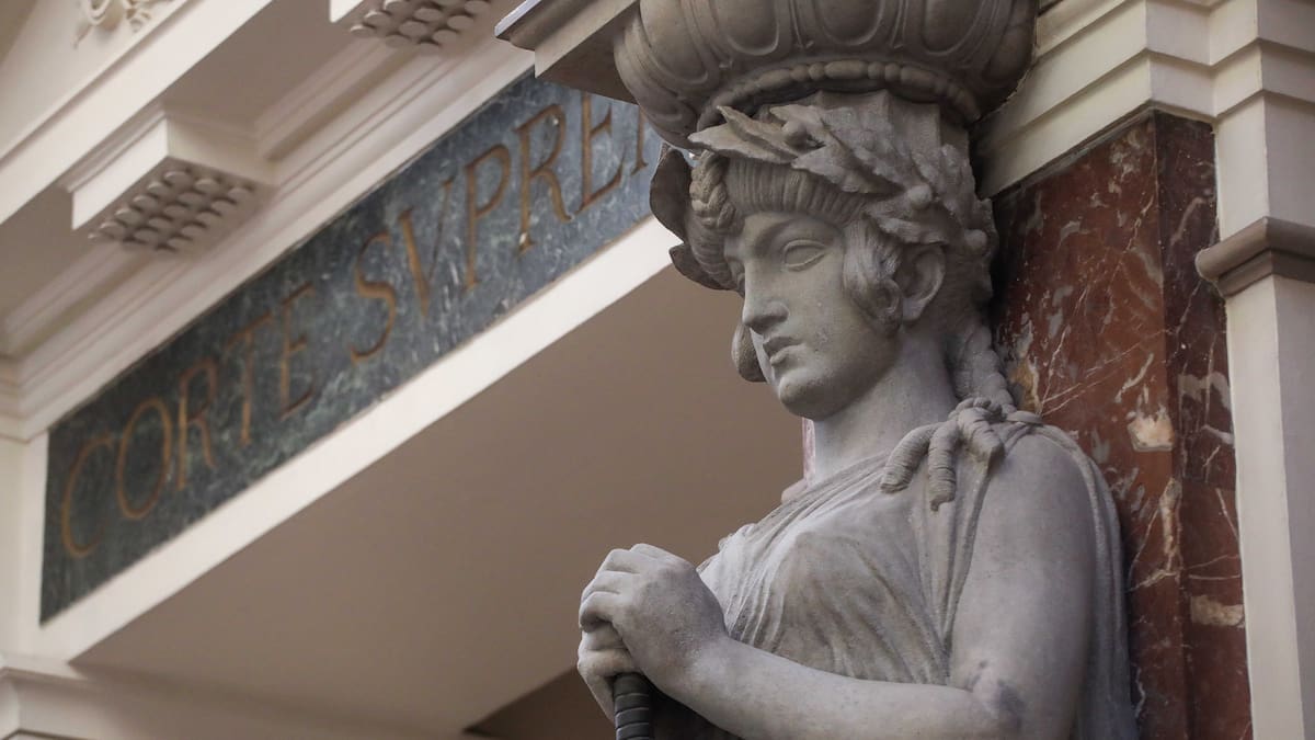 Escándalo en la Corte Suprema: denuncian plagio en fallo que negó medicamentos a paciente grave