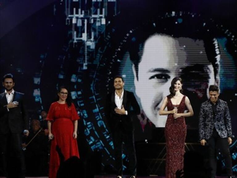 Así fue el homenaje a Lucho Gatica que abrió Viña 2019