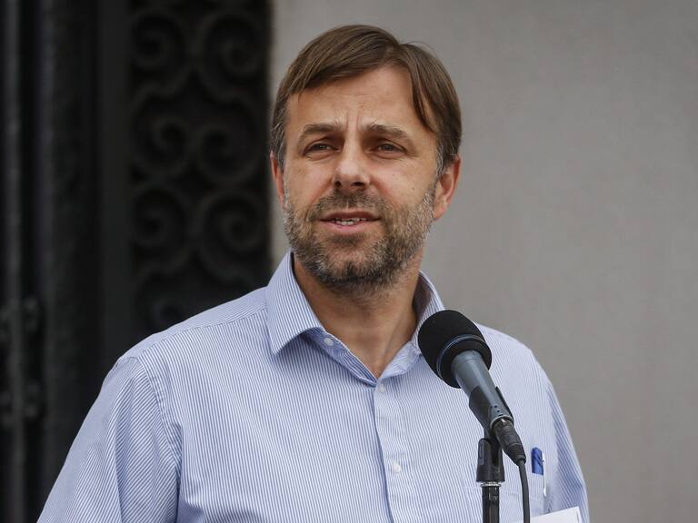 24 de marzo del 2020/SANTIAGOEl alcalde de Puente Alto, German Codina, habla en el punto de prensa que se realizó tras la reunión de la Mesa Social covid 19, en el Palacio de La Moneda.
FOTO: SEBASTIAN BELTRAN GAETE/AGENCIAUNO