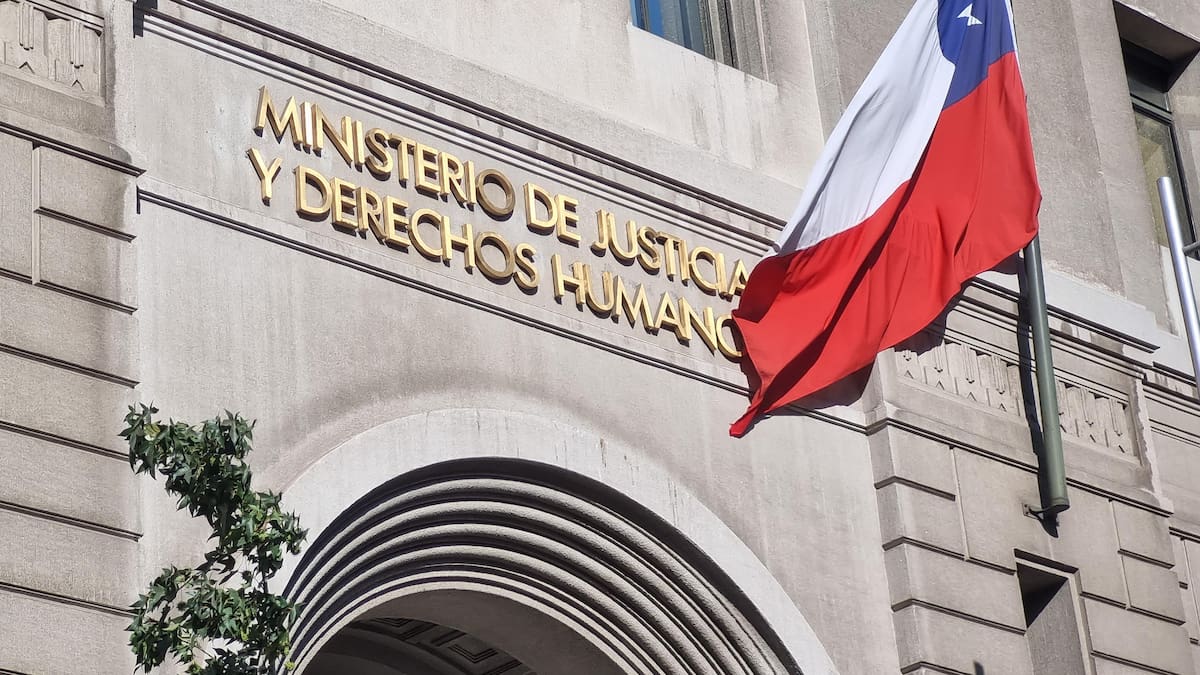 Gobierno concreta recorte al ministerio de Justicia