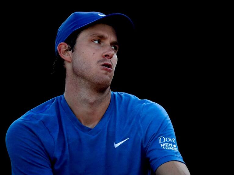 17 de Febrero de 2021 / CONCEPCION
Nicolas Jarry fue eliminado en los octavos de final ante el trasandino Francisco Cerandulo por 6-4, 4-6 y 5-7 en el ATP Challenger de Concepcion, durante el estado de catastrofe de la pandemia covid-19
FOTO: CAMILO CASTRO / AGENCIAUNO