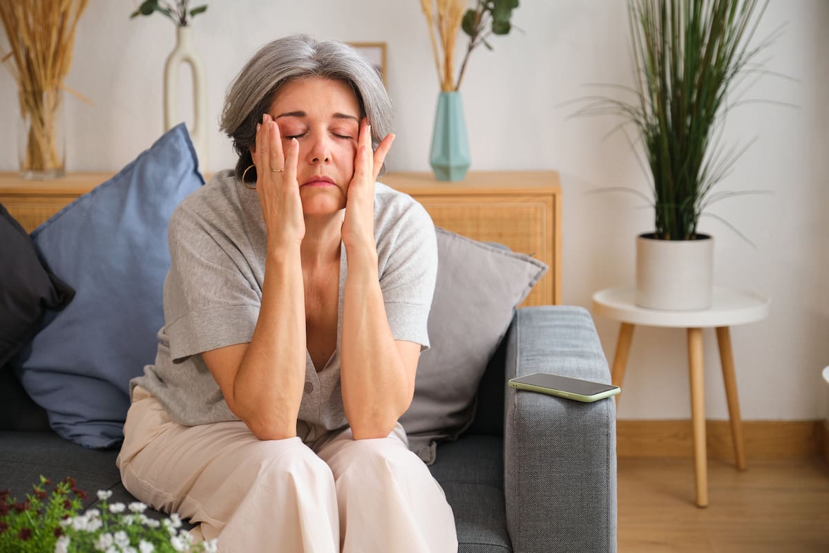 SFC/EM: La Sombra Silenciosa que Lleva a la Desesperación