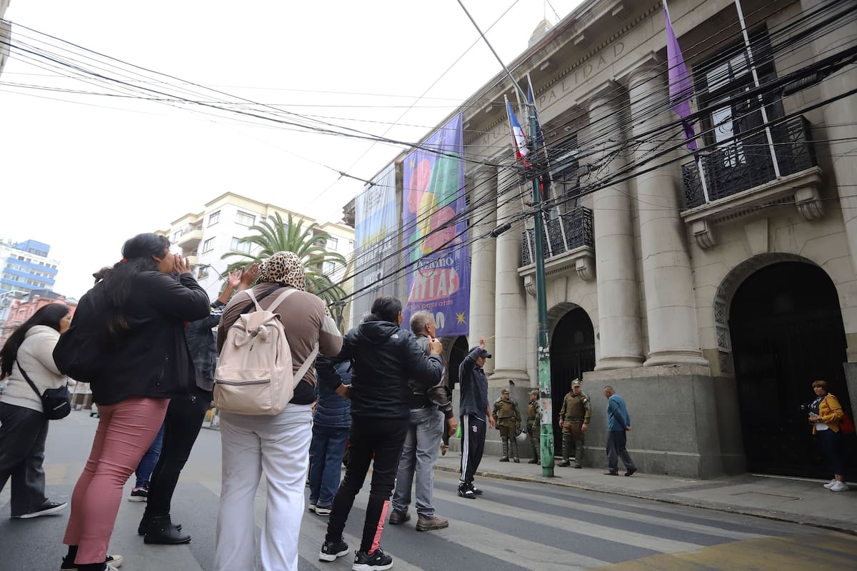 Contraloría suspende y deja sin sueldo a la directora jurídica de la Municipalidad de Valparaíso por reiteradas omisiones