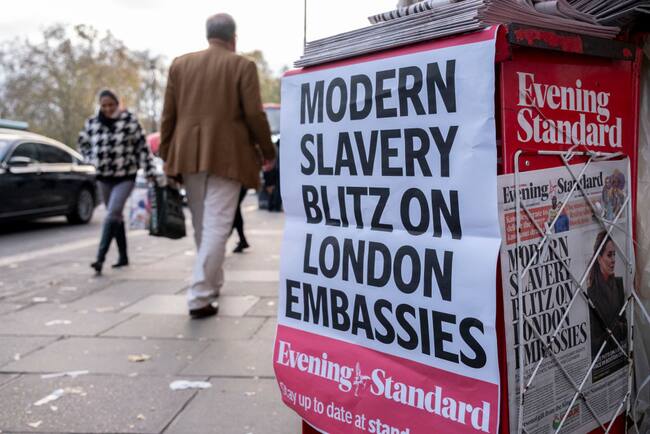 Un periódico en el Reino Unido denuncia un caso de esclavitud moderna en la ciudad de Londres, un hecho ocurrido en 2022
