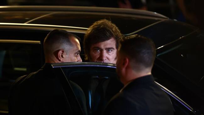 El nuevo presidente de Argentina, Javier Milei, al llegar un evento en la ciudad de Buenos Aires.