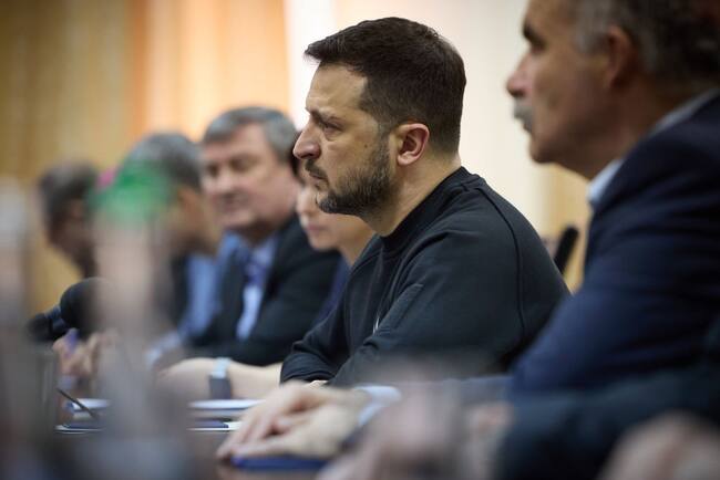 El presidente de Ucrania, Volodimir Zelenski, durante una reunión oficial en la ciudad de Kiev.