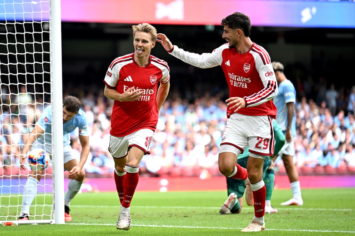 Arsenal da el primer golpe de la temporada en Inglaterra y aplasta al Manchester City