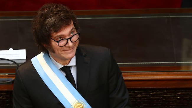 El presidente argentino, el ultraderechista Javier Milei, inaugura el año legislativo en la sede el congreso en Buenos Aires.