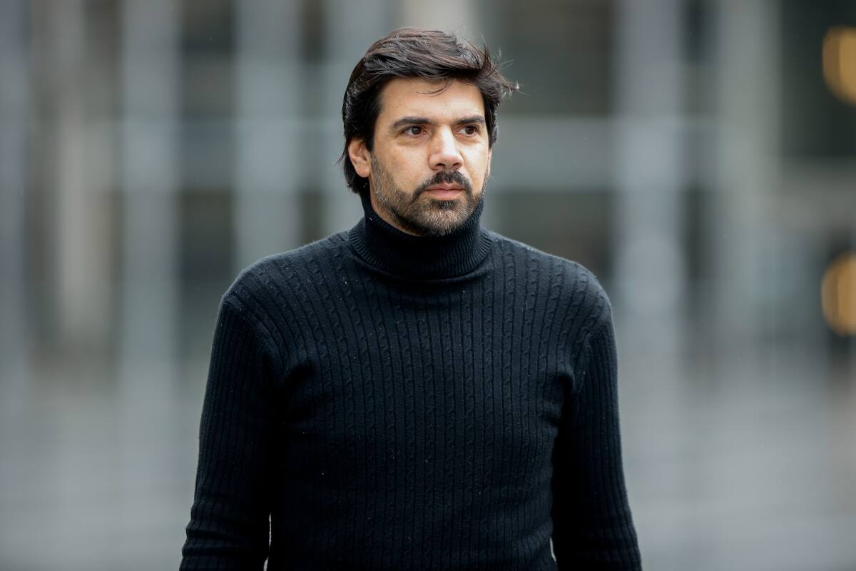 Querellantes acusan que Joaquín Lavín León tomó contacto con testigos clave para intentar manipular la investigación