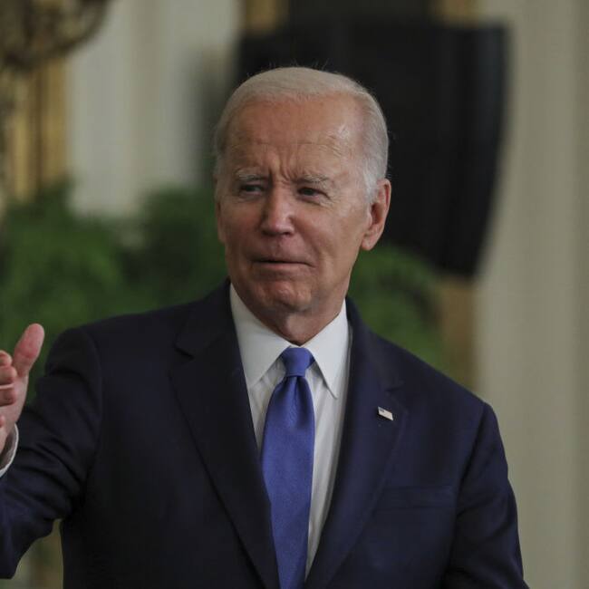 El presidente de Estados Unidos, Joe Biden, habla en un evento en la Casa Blanca en la ciudad de Washington.